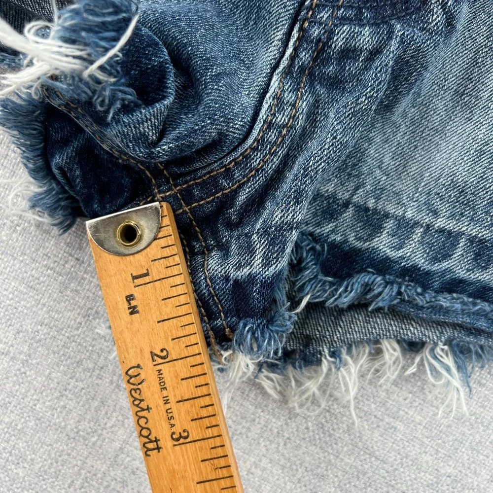 We The Free People Distressed Denim Cut Off Shorts Women Size 27 Button Fly Boho